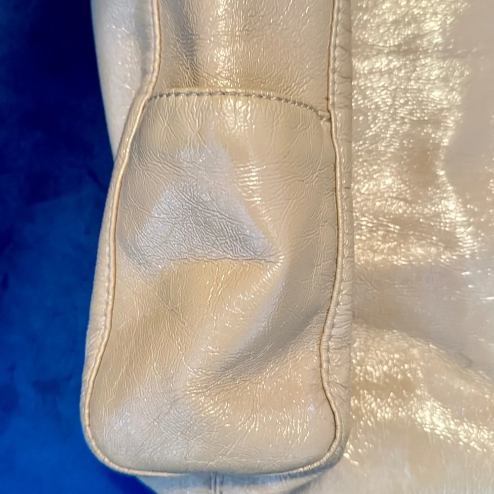 Michael Kors Tote Bag Women Large Beige Leather Luxury Gold‎ Hardware MK Charm